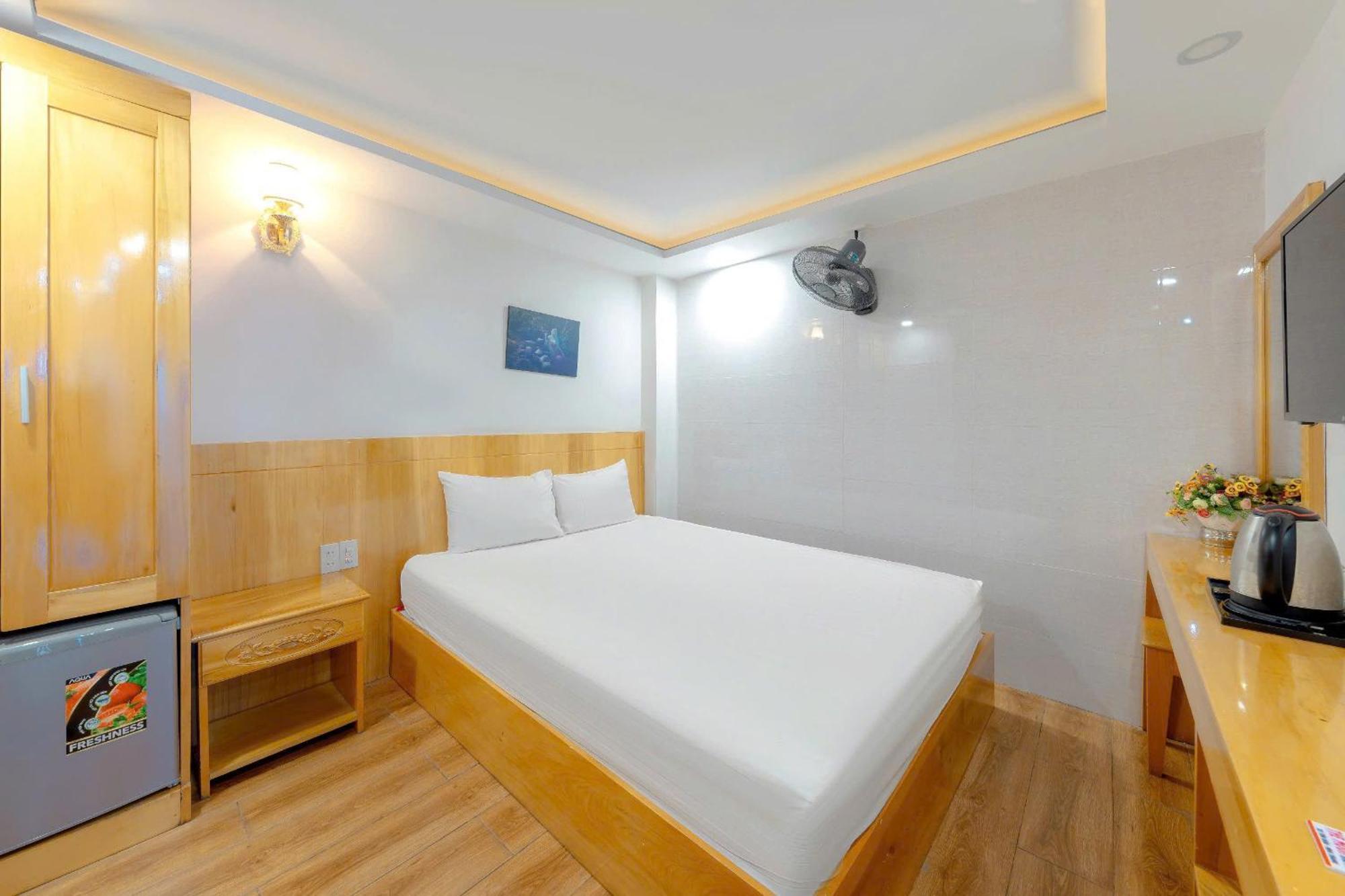 Hang Nga Hotel Nha Trang Exterior photo