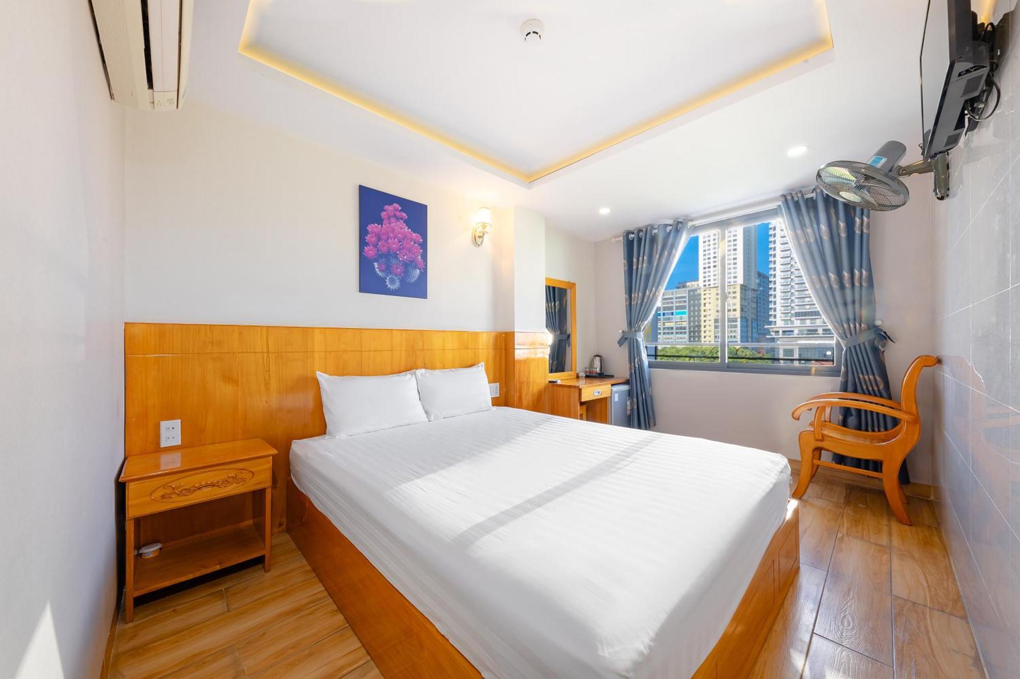 Hang Nga Hotel Nha Trang Exterior photo